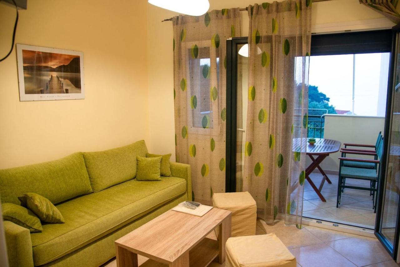Marina Apartments Kokkari Eksteriør billede